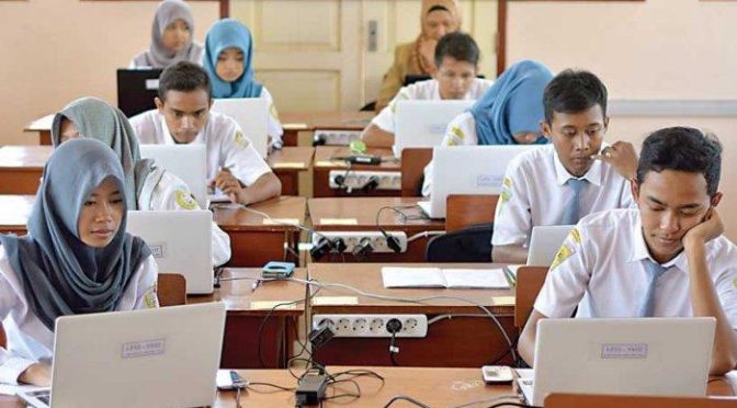 Kelebihan Memilih Masuk SMK Dibandingkan SMA