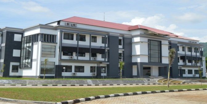 Daftar Universitas Di Kediri Yang Terbaik